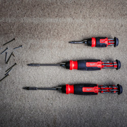 UNIWERSALNY WKRĘTAK Z GRZECHOTKĄ Milwaukee 14w1