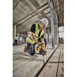  DEWALT MŁOT  950W SDS+3,5j D25333K