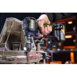 Zakrętarka udarowa 18V 206Nm /body/ Dewalt McLaren