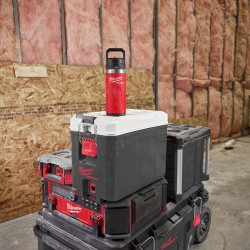 Butelka termiczna PACKOUT 710 ml czerwona Milwaukee 4932493465 – zdjęcie 1