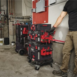 Boczny uchwyt PACKOUT na długie narzędzia Milwaukee 4932498649 – zdjęcie 2