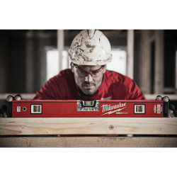 Poziomica REDSTICK Backbone 60 cm Milwaukee 4932459062